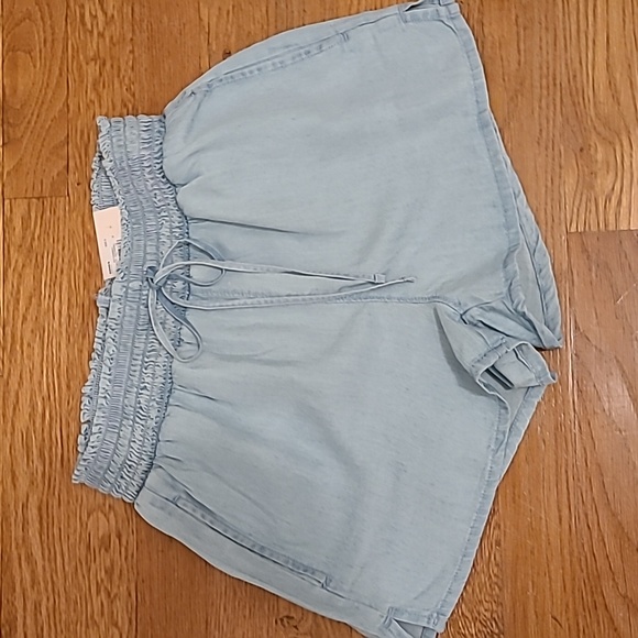 SO BRAND WOMENS JUNIOR SIZE BLUE SOFT SHORTS HIGH RISE SIZE EXTRA SMALL - Picture 2 of 13